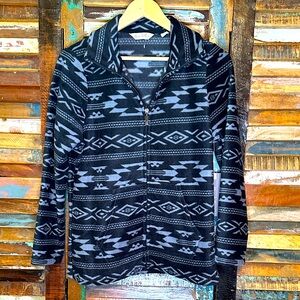 CLEAR OUT!! New!! Zip Front Soft fleece Jacket black & gray Aztec